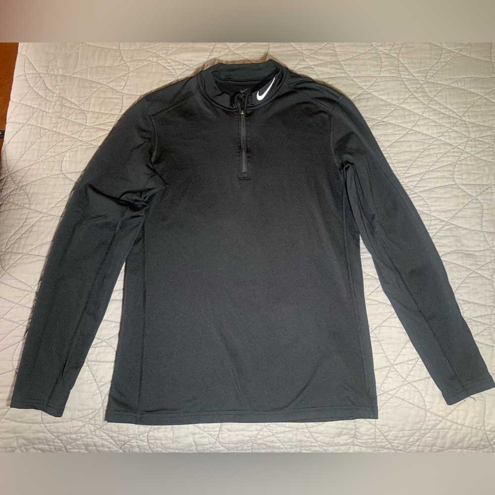 Nike Men's Dri-FIT 1/2 Zip Long Sleeve Running Shirt, fitted- size M